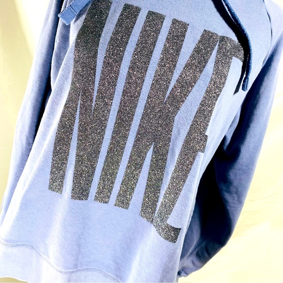 Women's Nike Dri-Fit Get Fit Sparkle Fleece Pullover Hoodie Purple Blue Sz Small - Picture 3 of 11